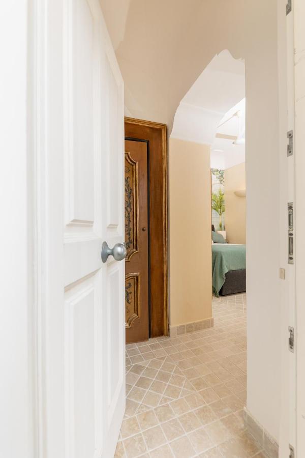 Vivimihome - Appartamento A Capri A Pochi Passi Dalla Piazzetta Luaran gambar
