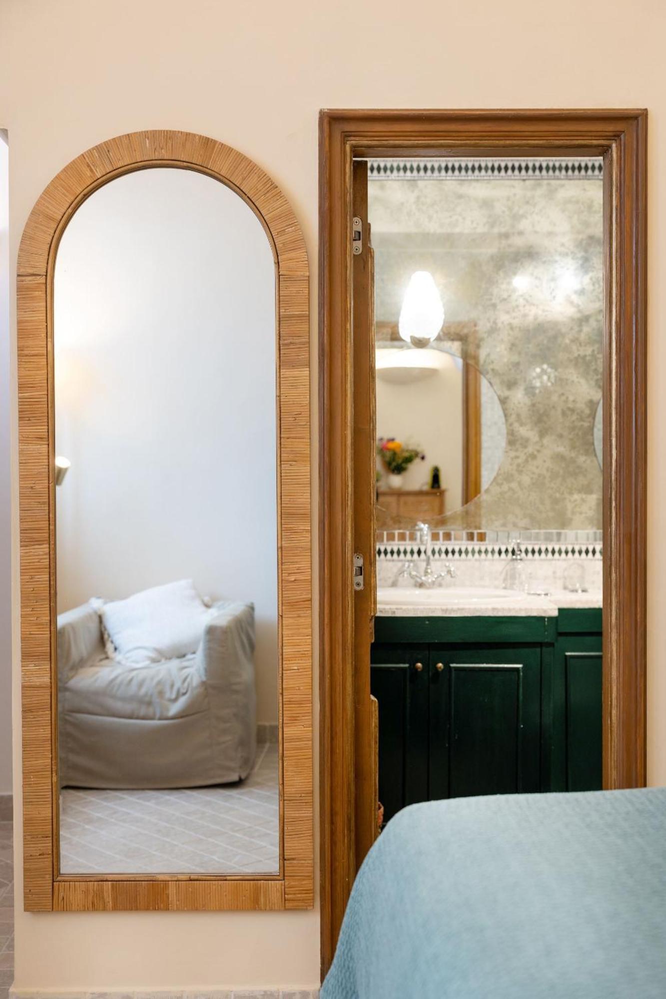 Vivimihome - Appartamento A Capri A Pochi Passi Dalla Piazzetta Luaran gambar