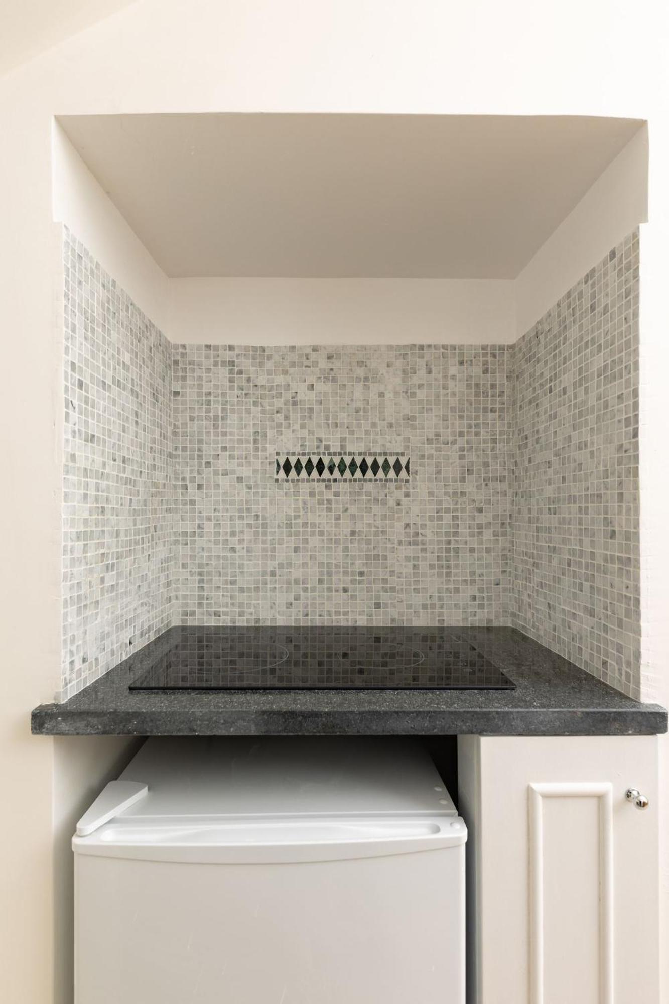 Vivimihome - Appartamento A Capri A Pochi Passi Dalla Piazzetta Luaran gambar
