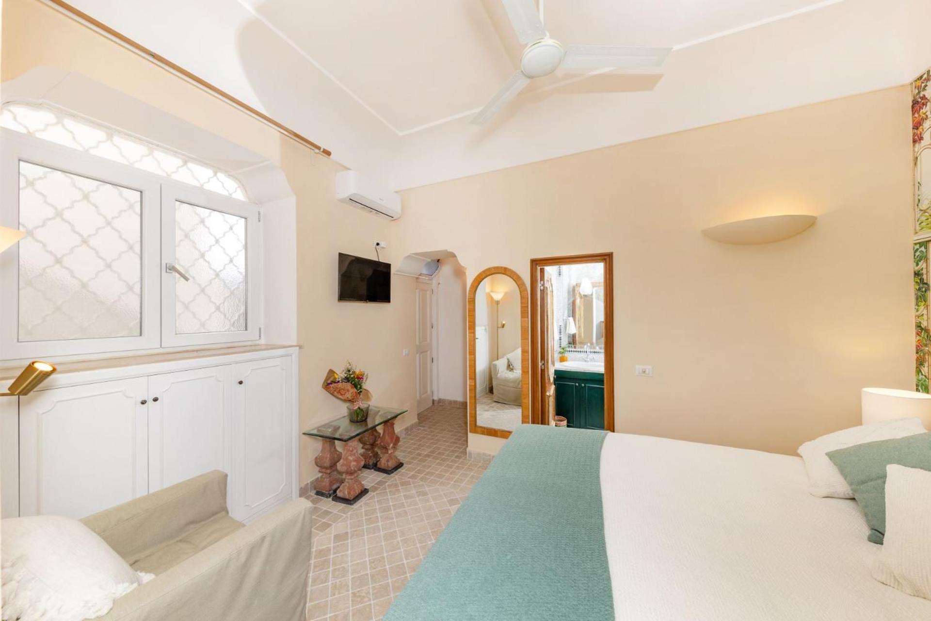 Vivimihome - Appartamento A Capri A Pochi Passi Dalla Piazzetta Luaran gambar
