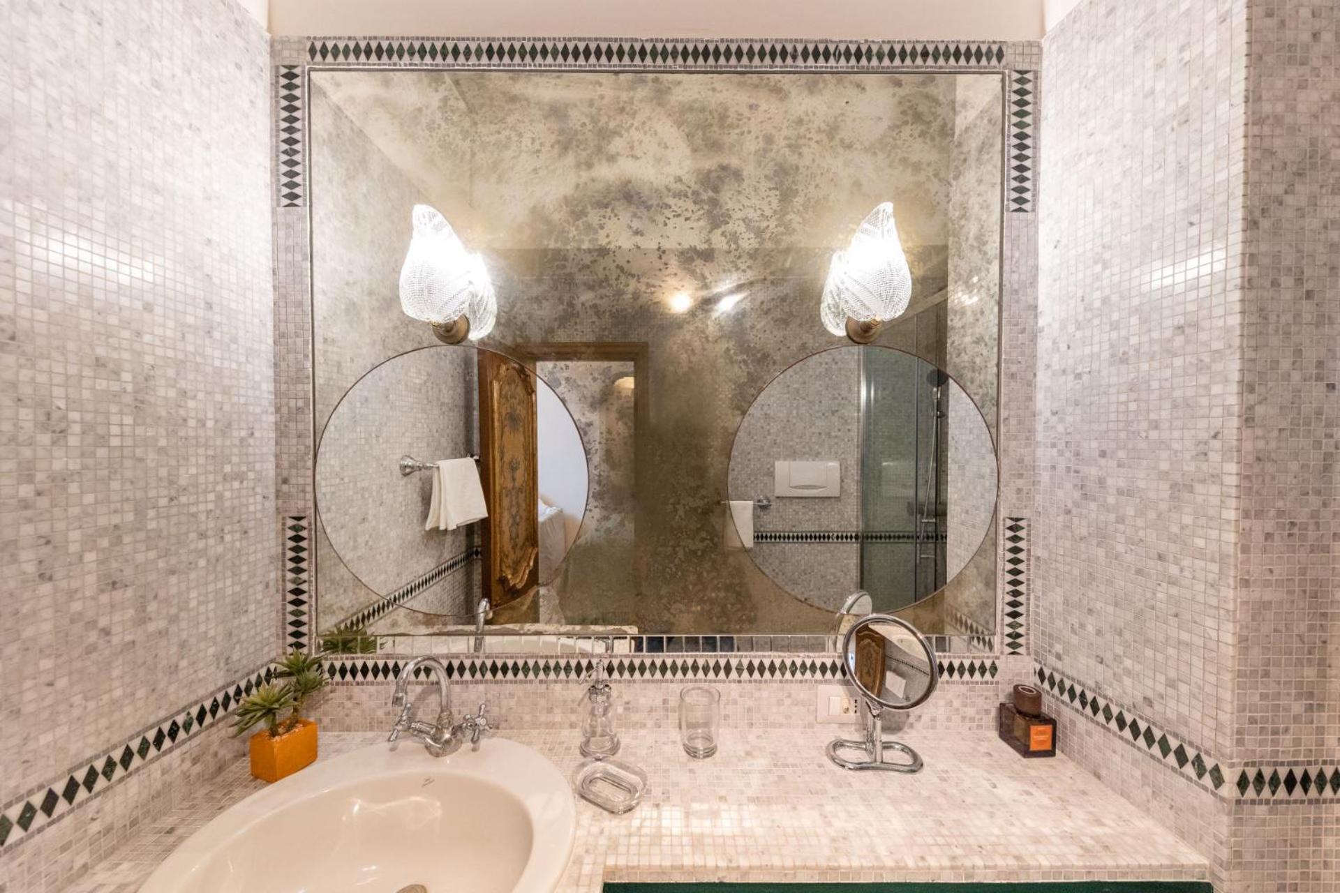 Vivimihome - Appartamento A Capri A Pochi Passi Dalla Piazzetta Luaran gambar